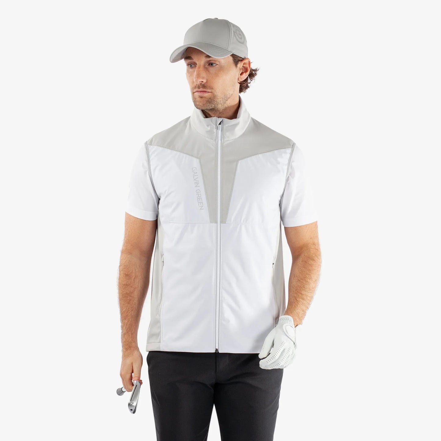 Windproof and water repellent golf vest