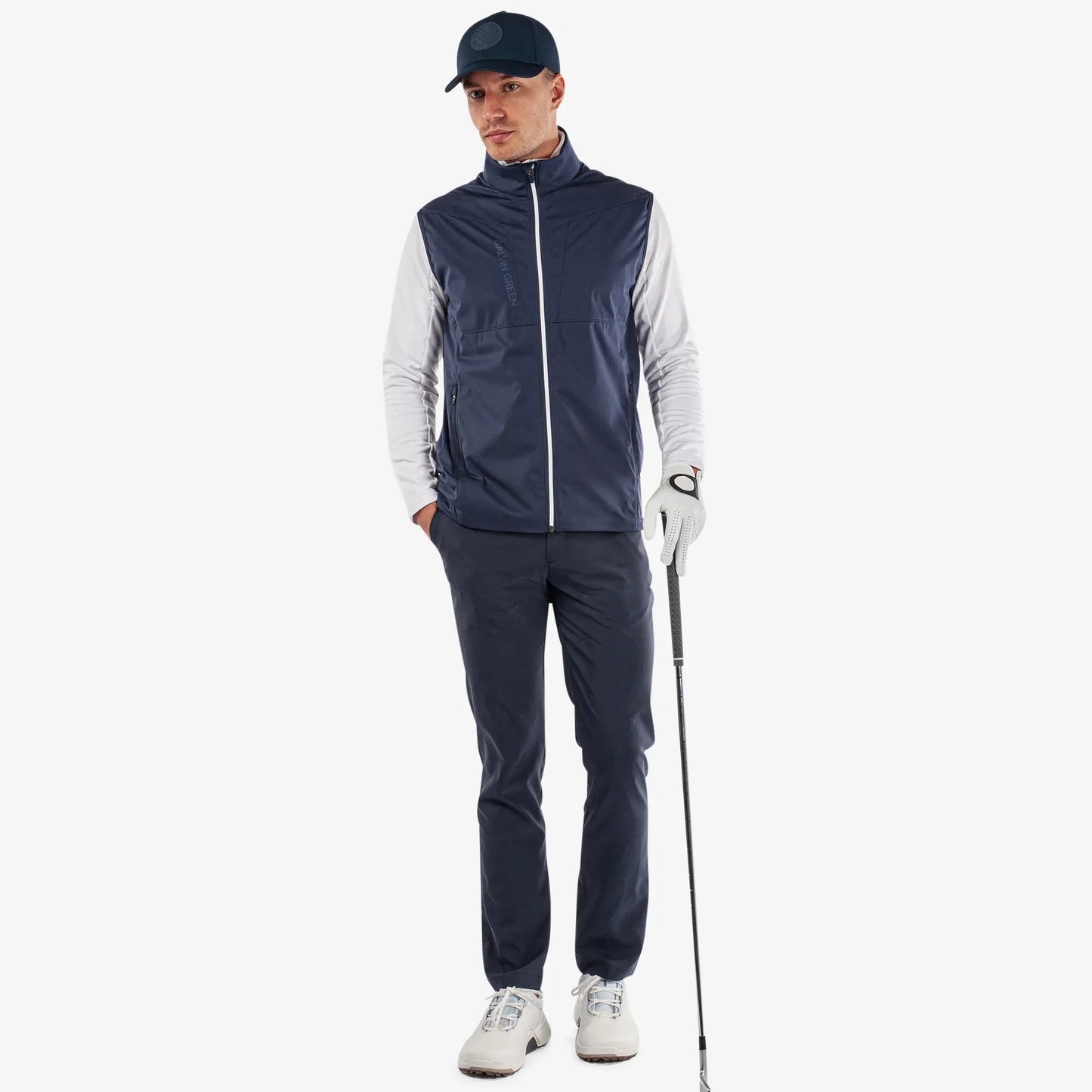 Windproof and water repellent golf vest