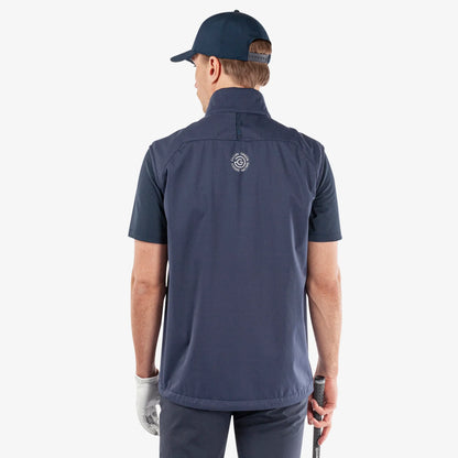 Windproof and water repellent golf vest