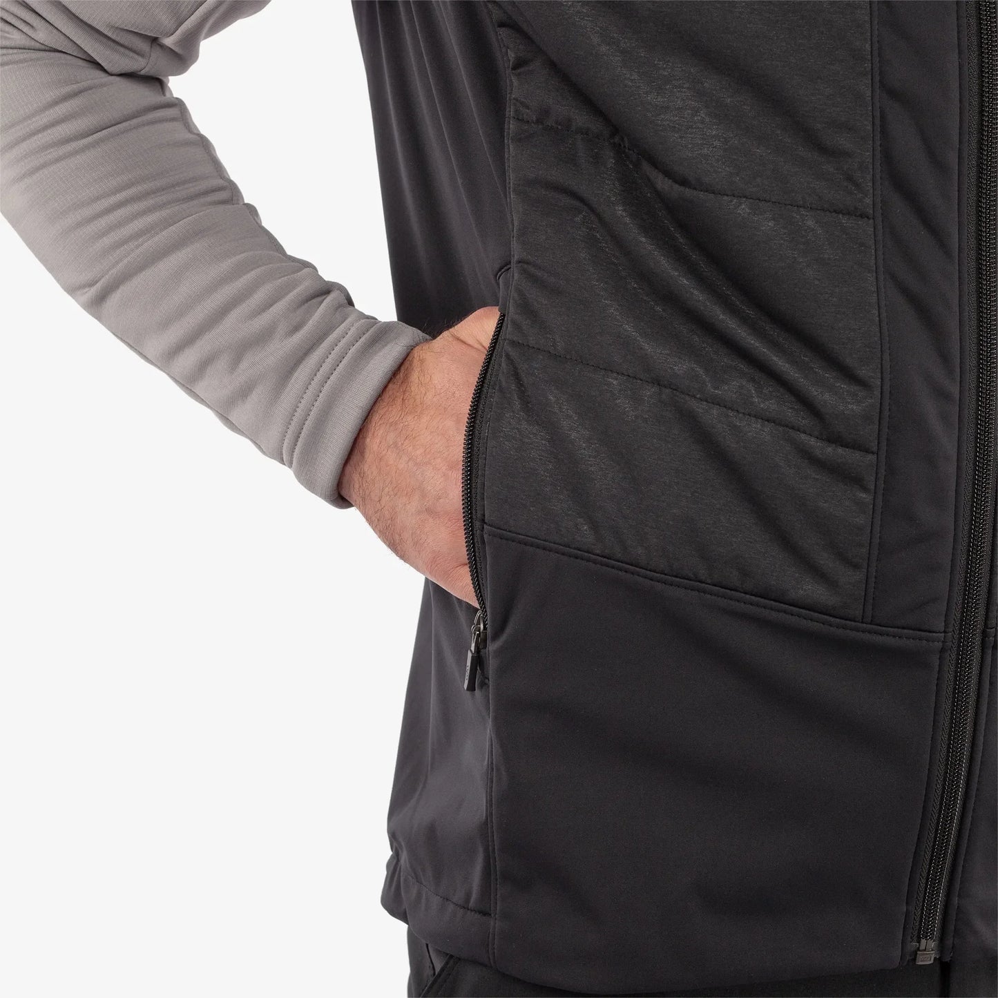 Windproof and water repellent golf vest