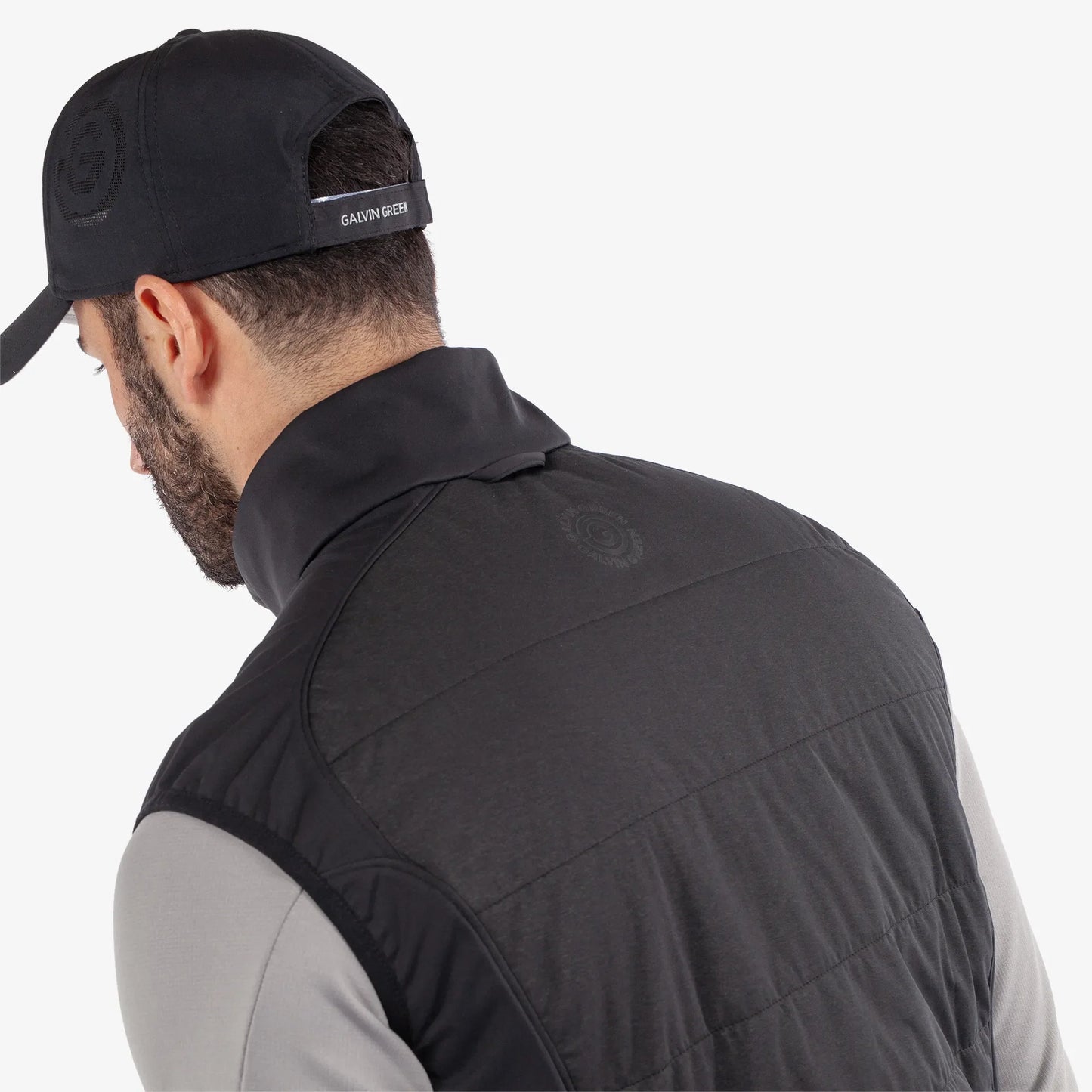Windproof and water repellent golf vest