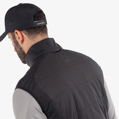 Windproof and water repellent golf vest