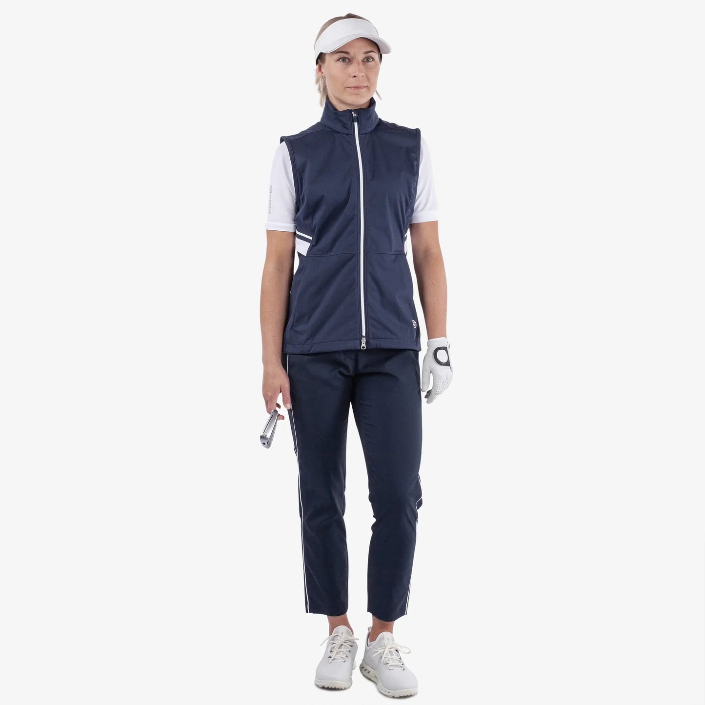 Windproof and water repellent golf vest