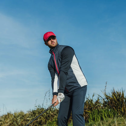 Windproof and water repellent golf vest