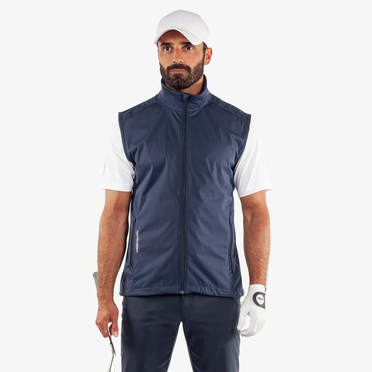 Windproof and water repellent golf vest