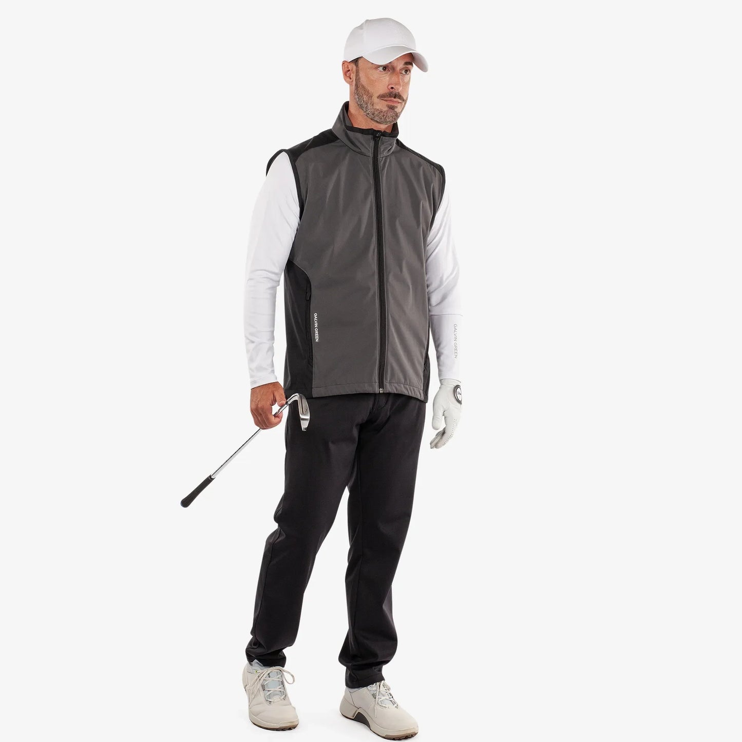 Windproof and water repellent golf vest