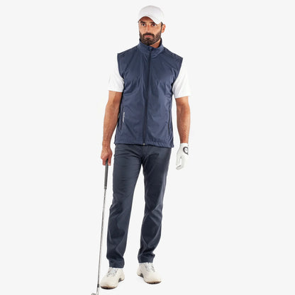 Windproof and water repellent golf vest
