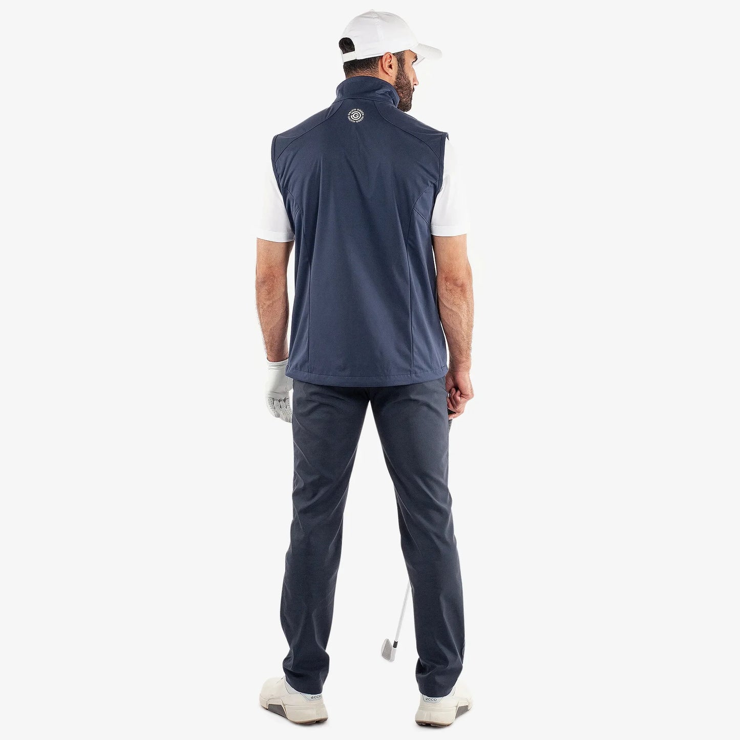 Windproof and water repellent golf vest