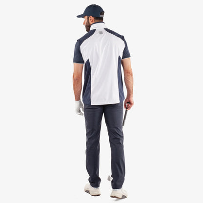 Windproof and water repellent golf vest