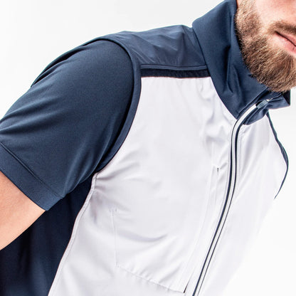 Windproof and water repellent golf vest