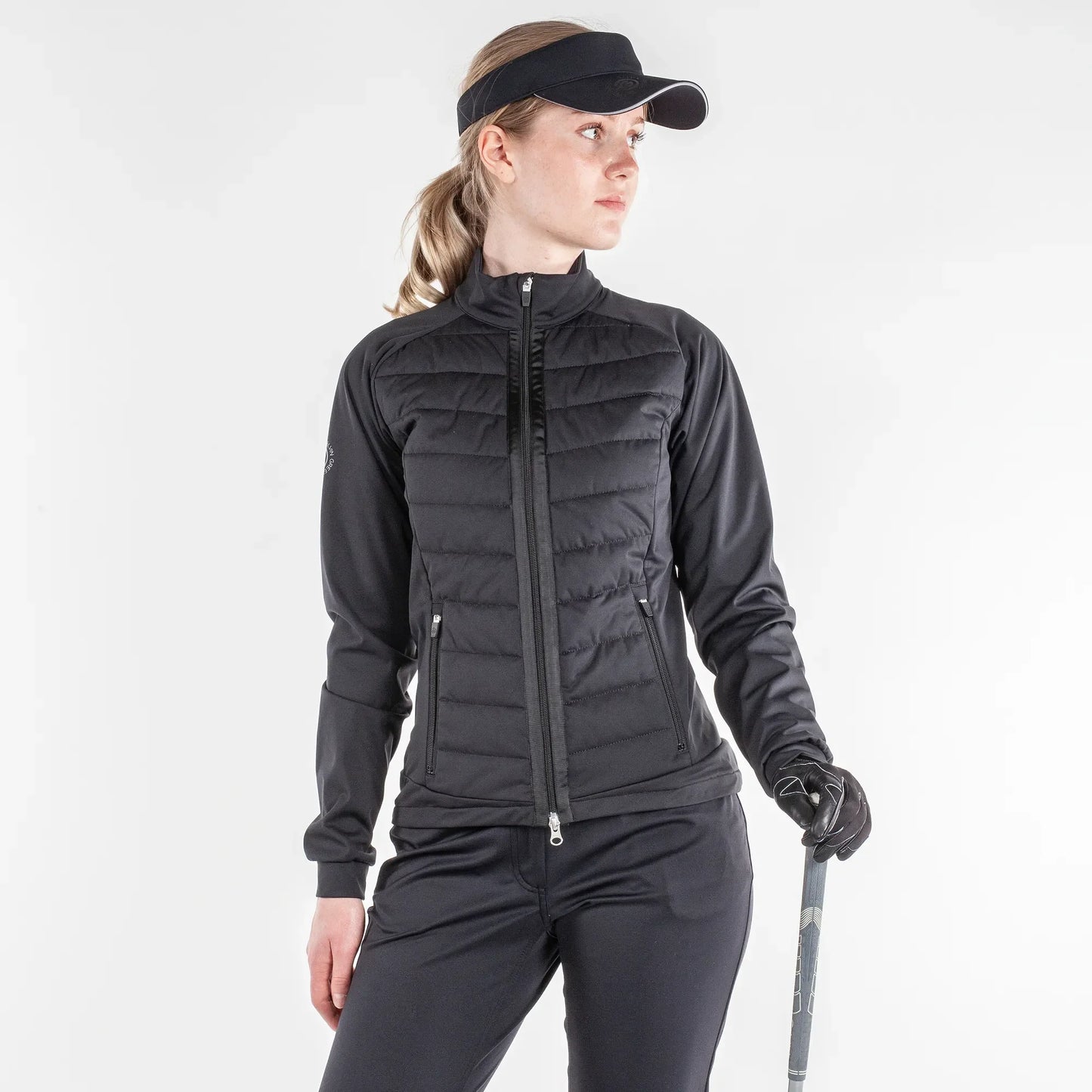 Windproof and water repellent jacket