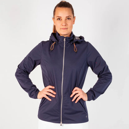 Windproof and water repellent hoodie