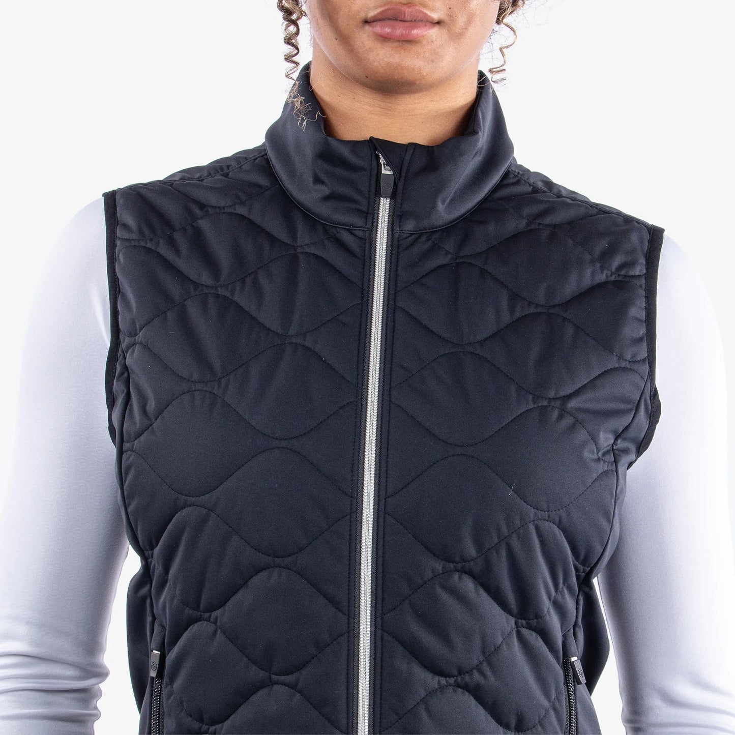 Windproof and water repellent golf vest