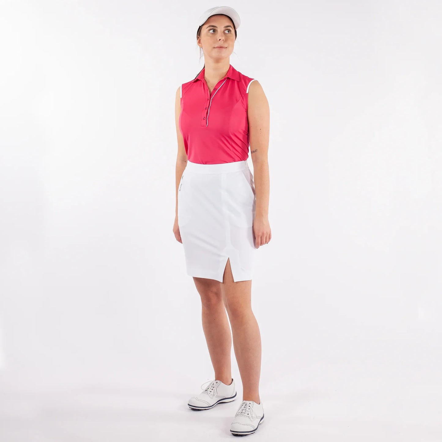 Breathable golf skirt with inner shorts