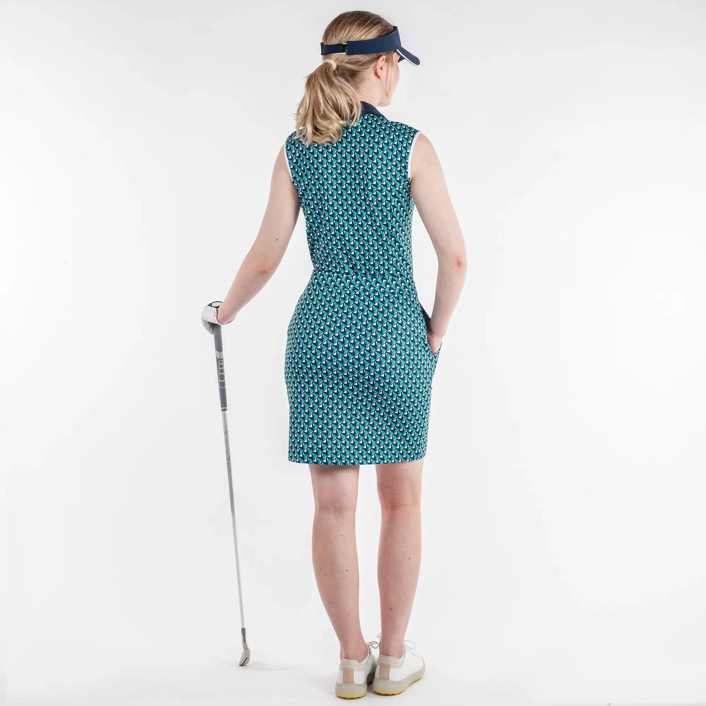 Breathable golf skirt with inner shorts