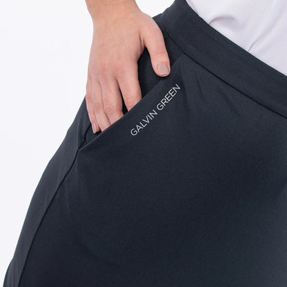 Breathable golf skirt with inner shorts