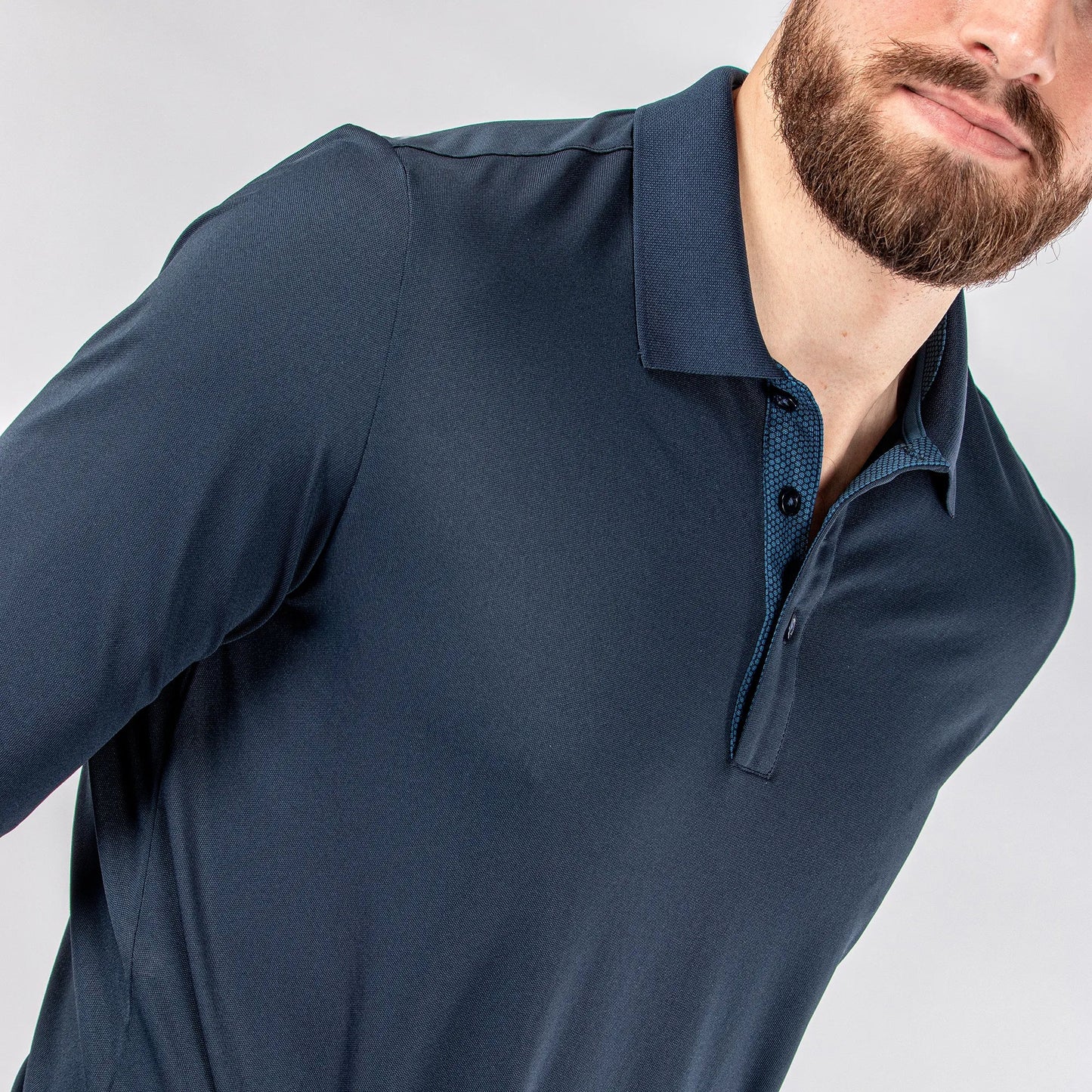 Breathable long sleeve golf shirt