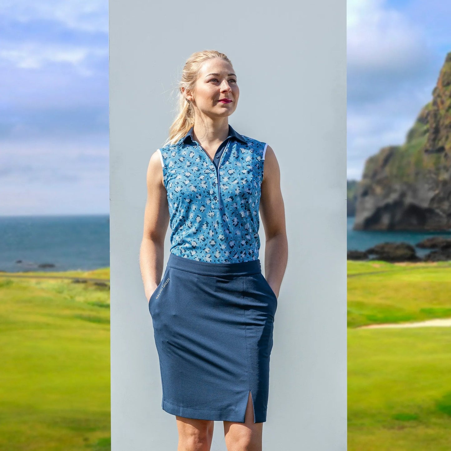 Breathable golf skirt with inner shorts