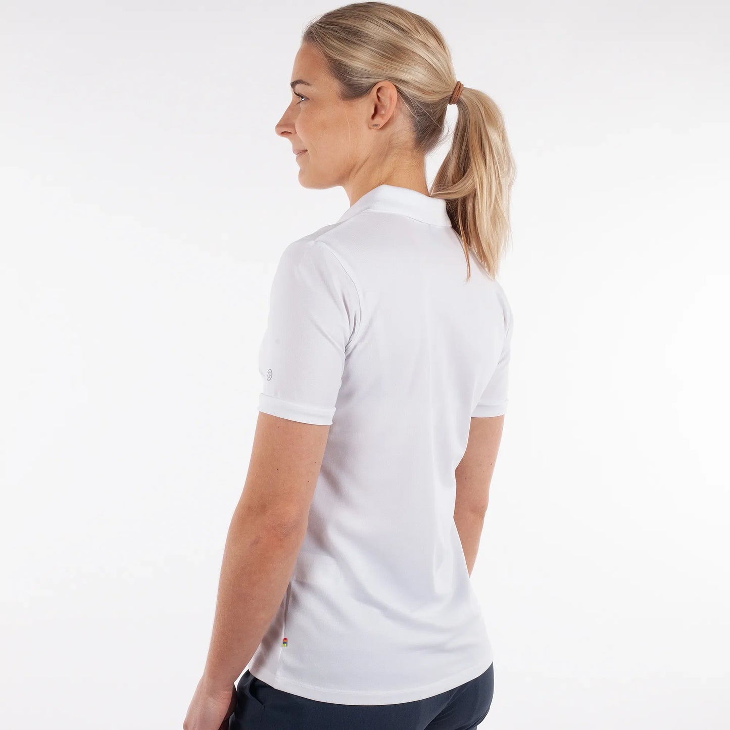 Breathable short sleeve golf shirt