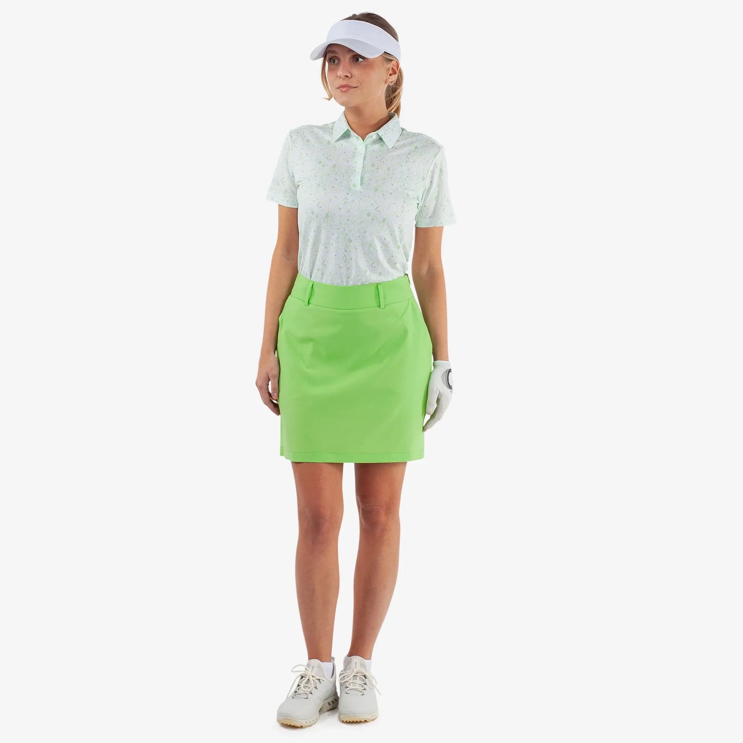 Breathable golf skirt with inner shorts