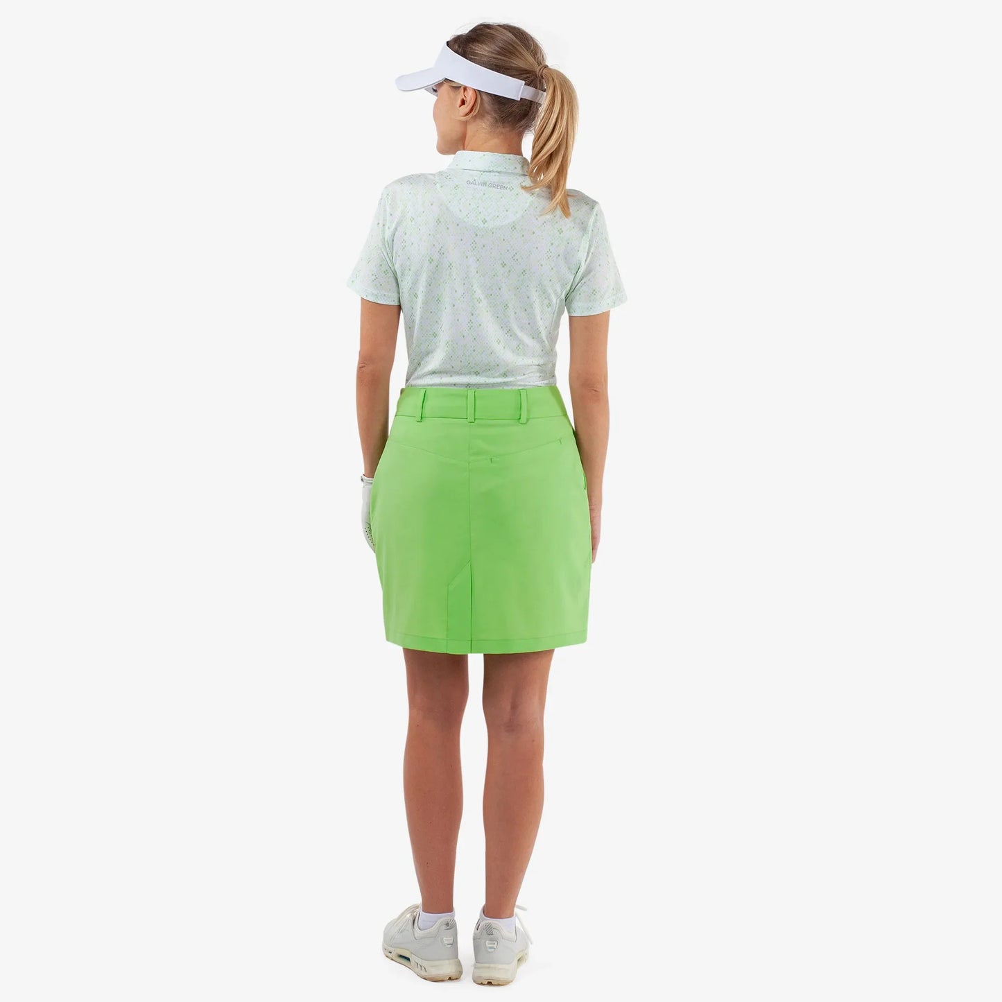 Breathable golf skirt with inner shorts