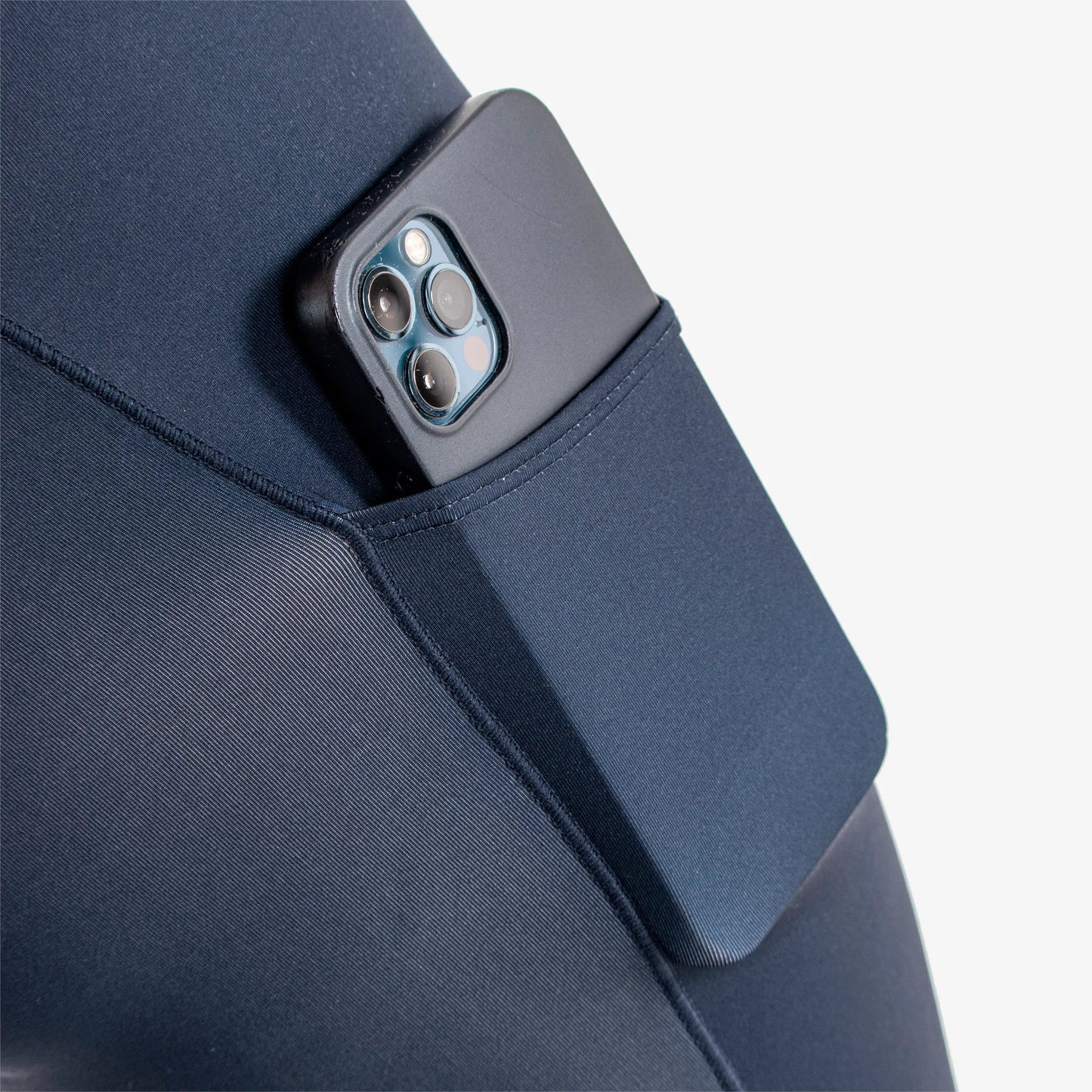 Breathable and stretchy golf leggings