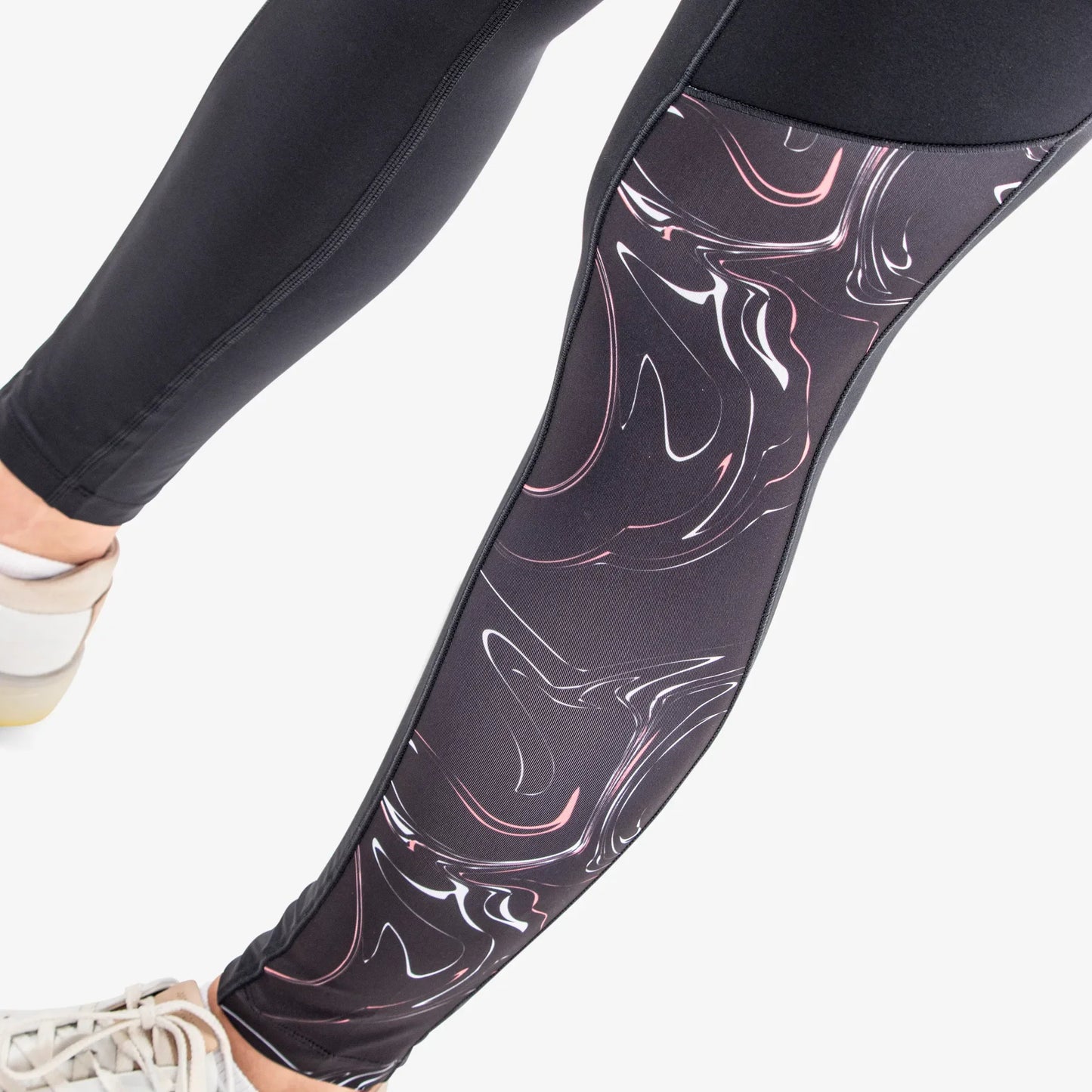 Breathable and stretchy golf leggings