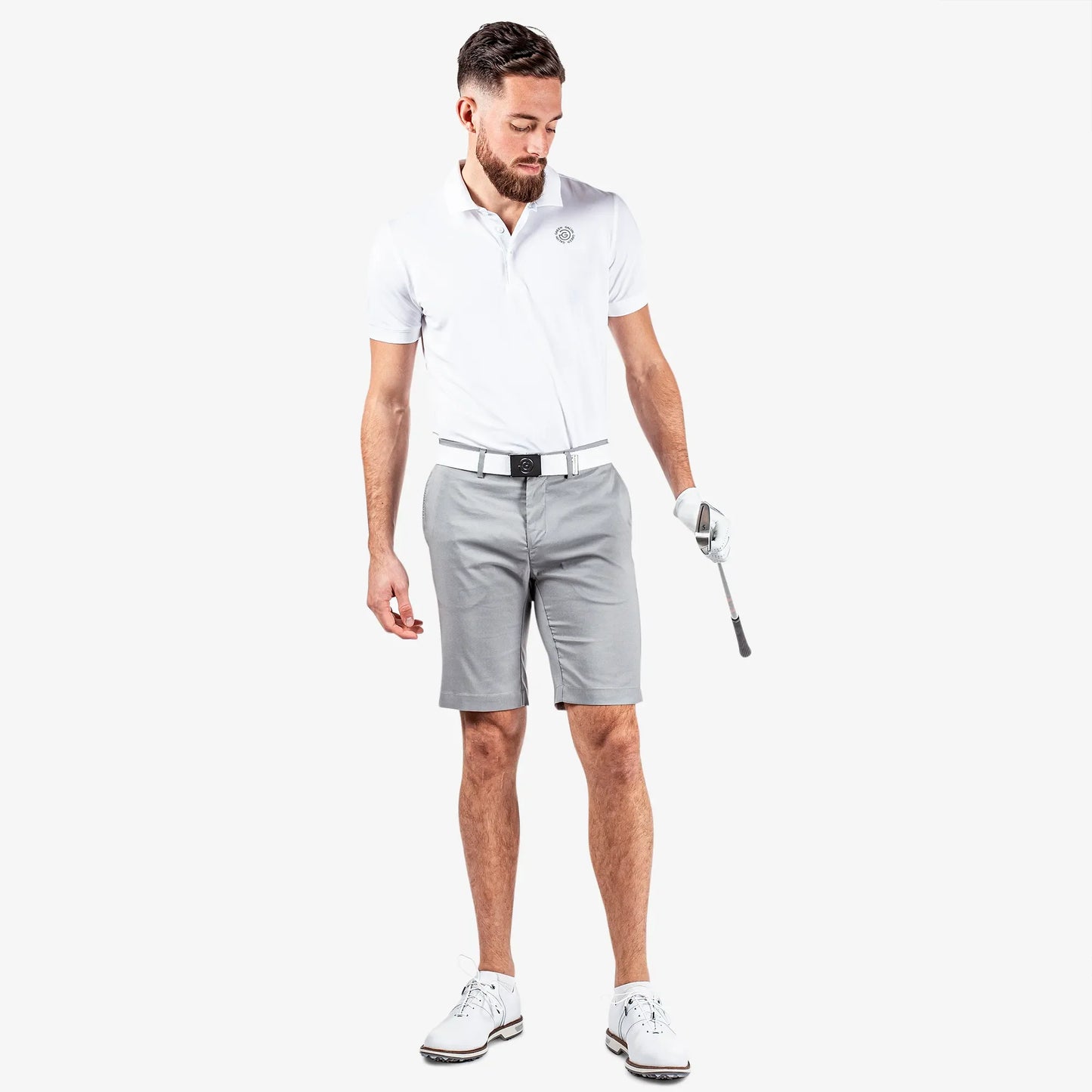 Breathable golf shorts
