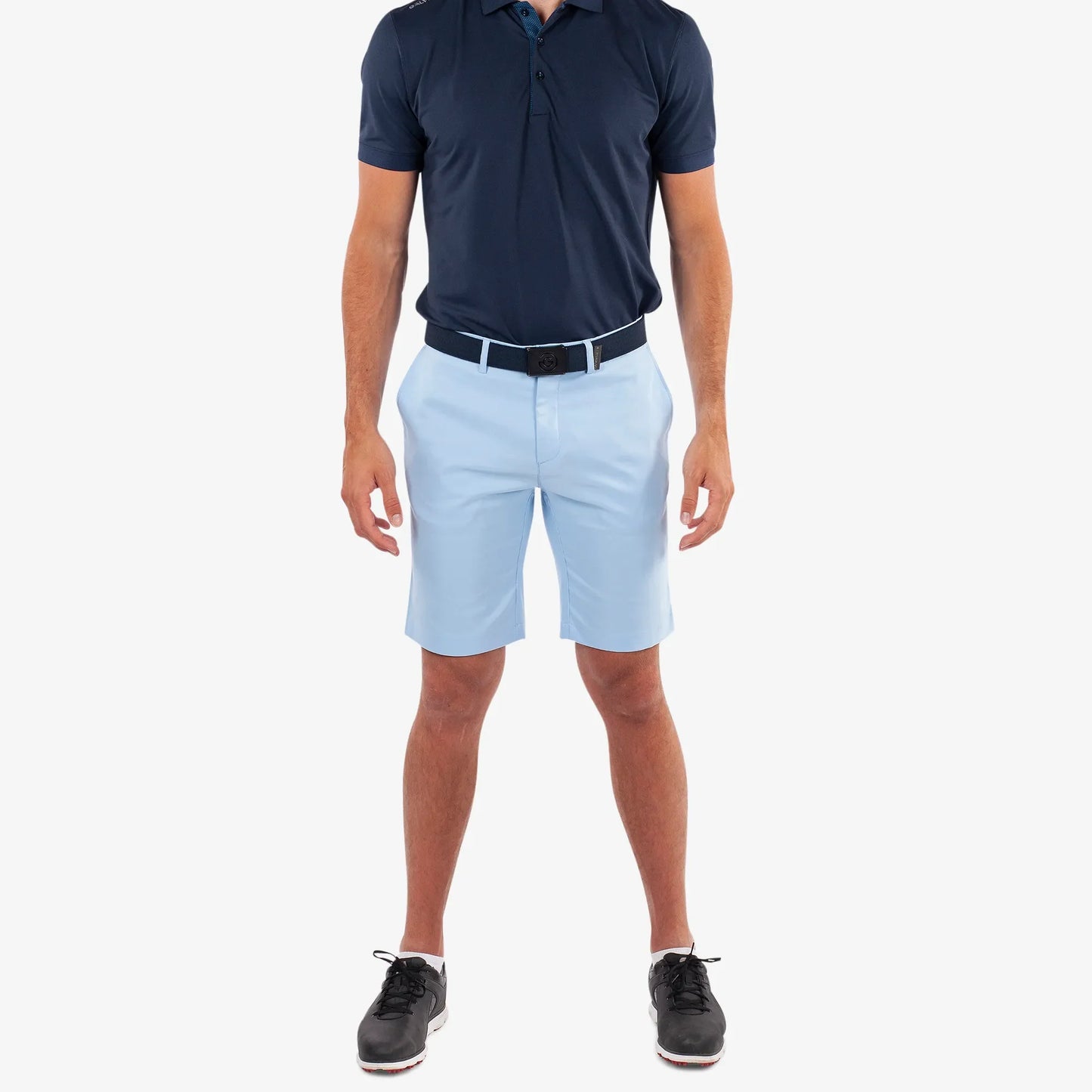 Breathable golf shorts