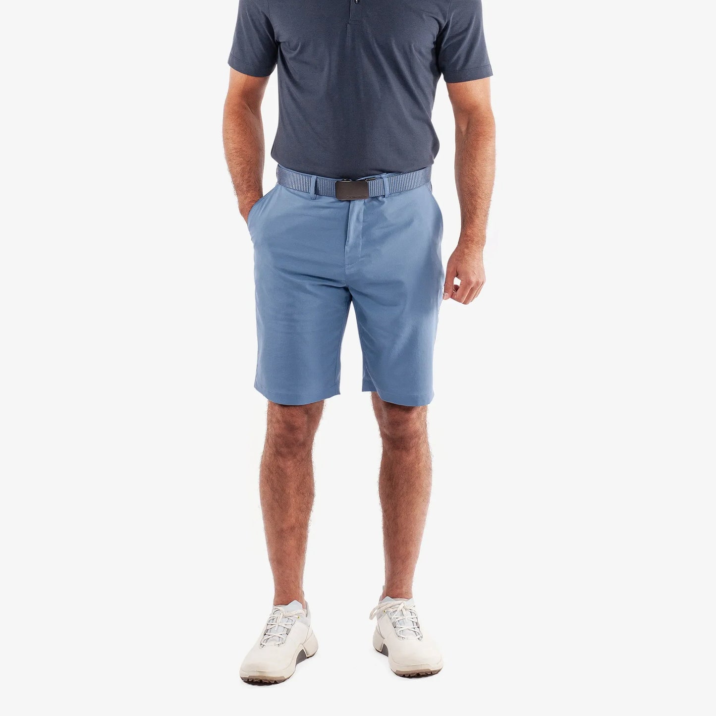 Breathable golf shorts