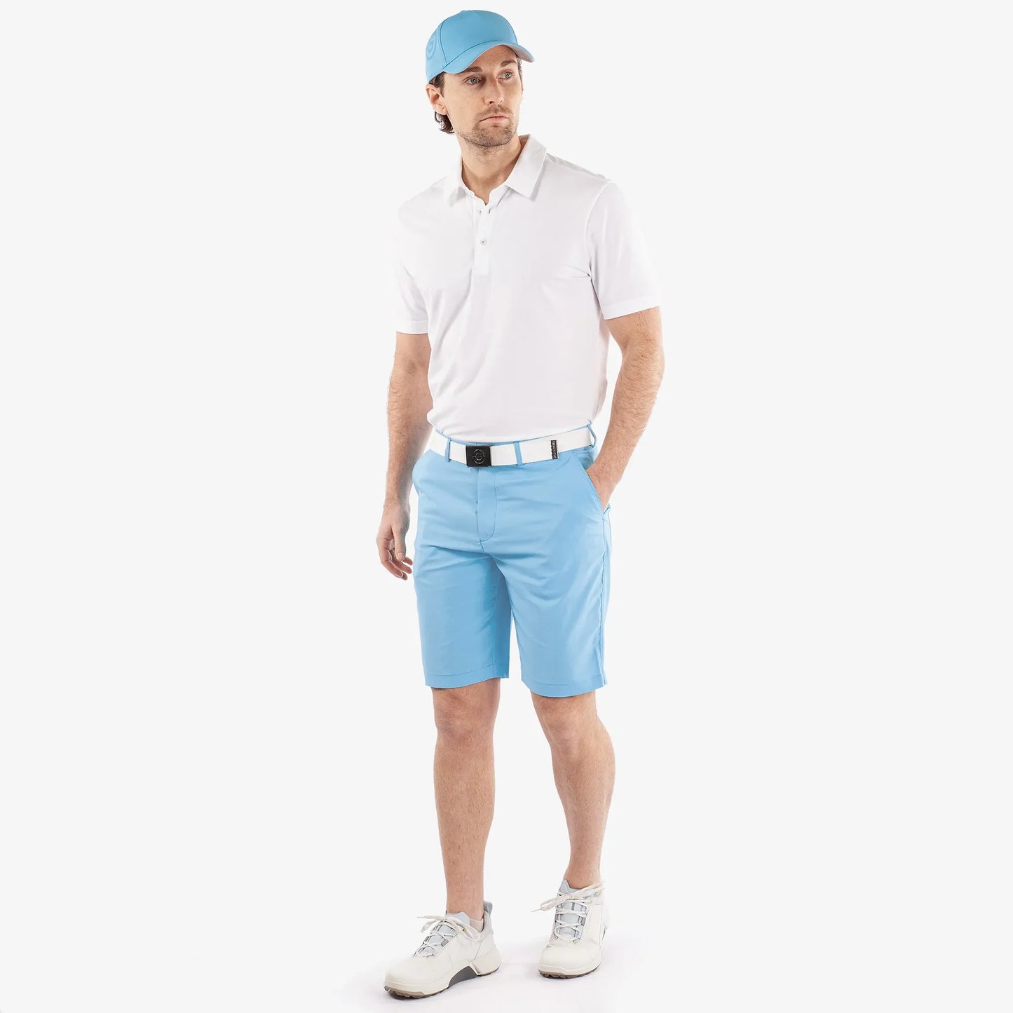 Breathable golf shorts