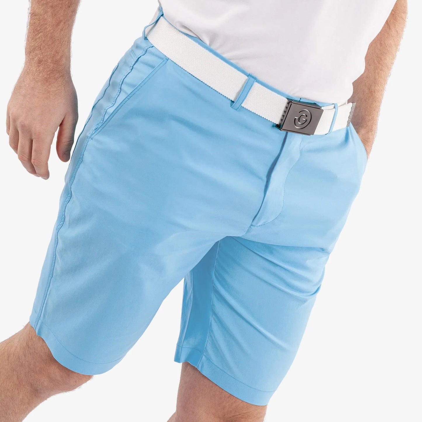 Breathable golf shorts