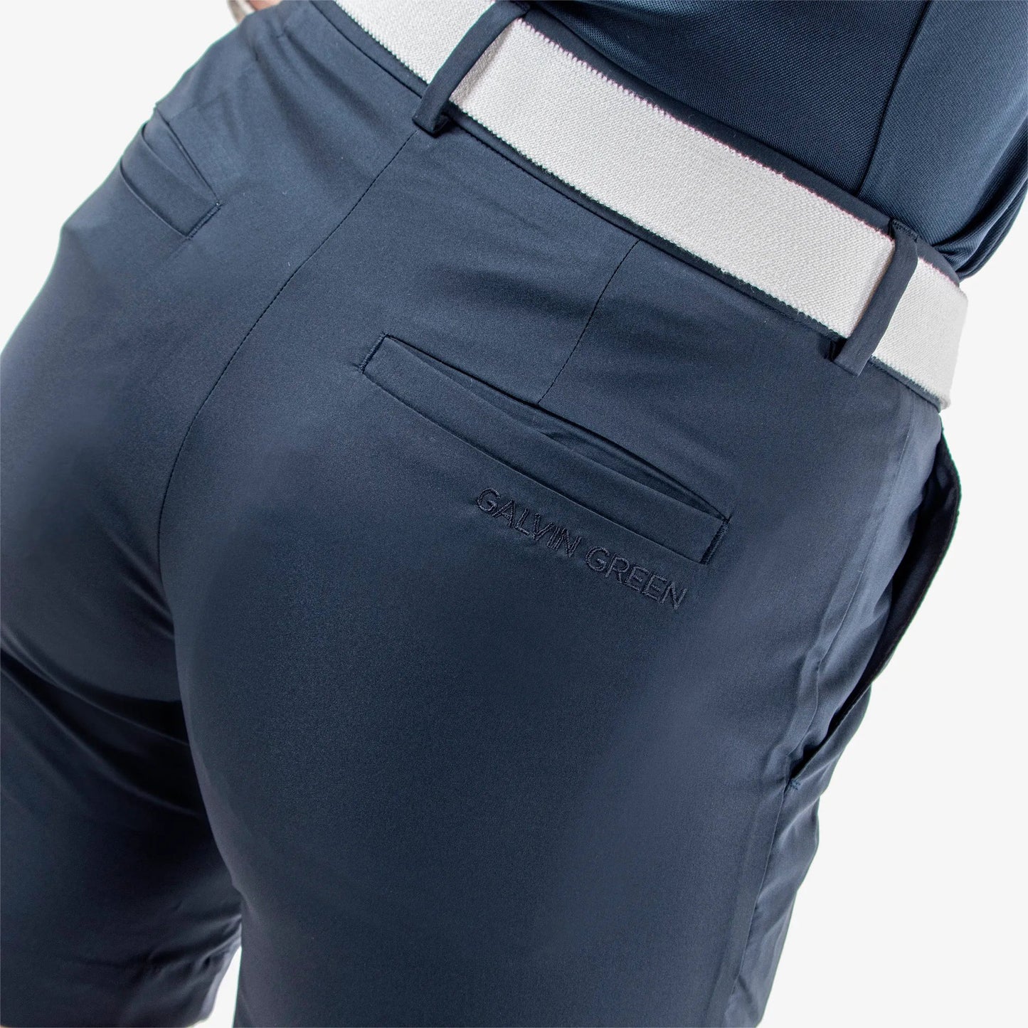 Breathable golf shorts