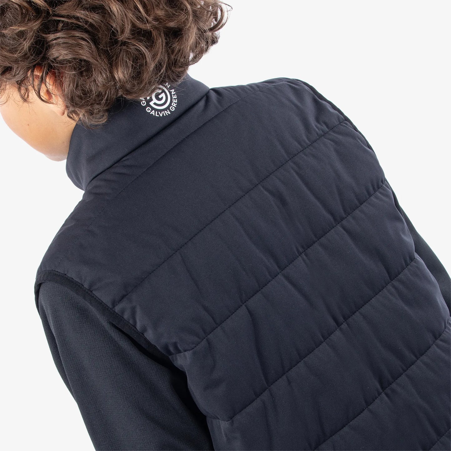 Windproof and water repellent golf vest